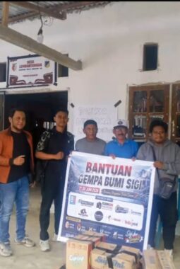 Jurnalis Peduli Salurkan Bantuan Kemanusiaan untuk Korban Gempa di Desa Lembantongoa Sigi